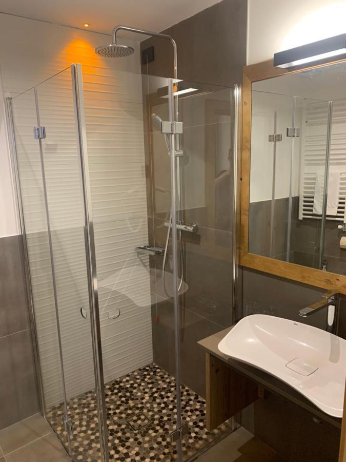 Ai Spiazzi Hotel เมซโซโคโรนา ภายนอก รูปภาพ