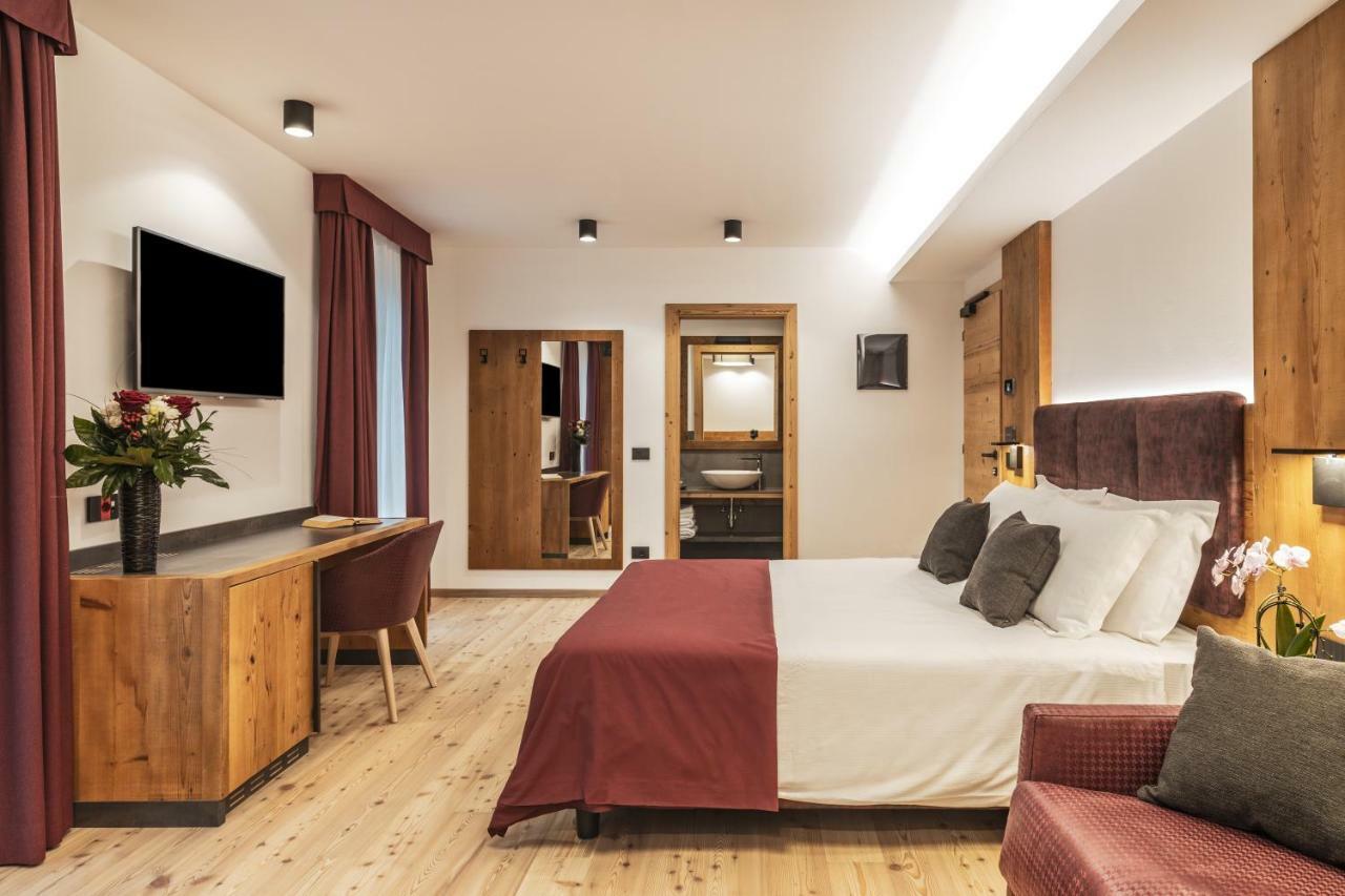 Ai Spiazzi Hotel เมซโซโคโรนา ภายนอก รูปภาพ